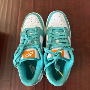 Nike Women’s Dunk Low - Aqua and White 8.5